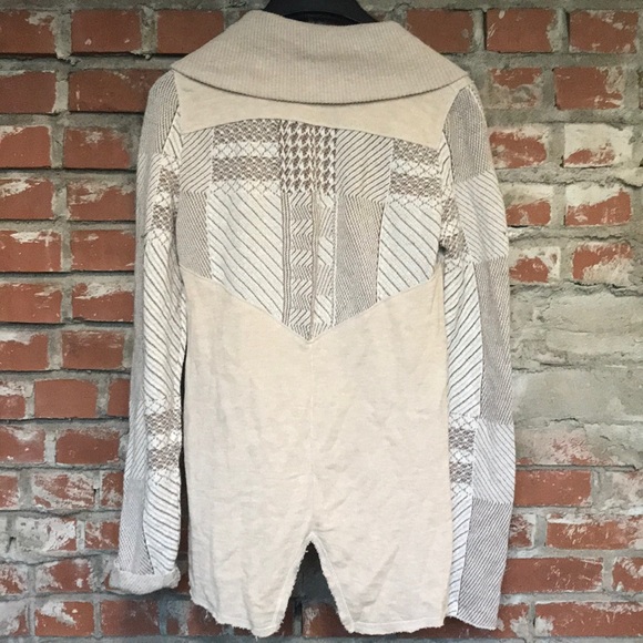 Sweater - Picture 3 of 3